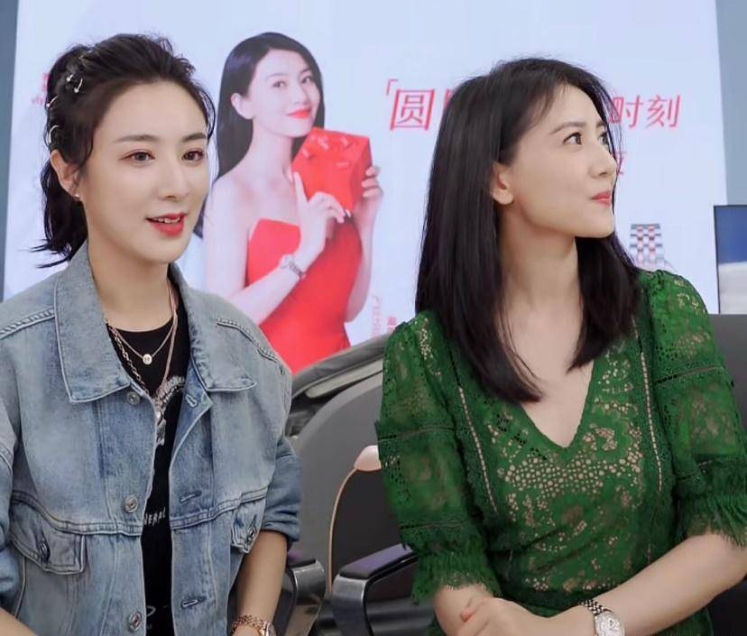 高圆圆薇娅同框比美关掉10级美颜和滤镜明星和网红差距很明显