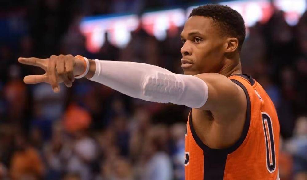 原创各个都难打破威少职业生涯五大纪录季后赛50三双历史唯一