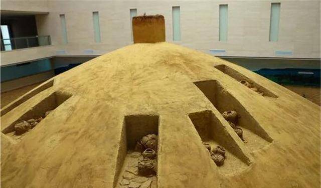 江苏句容茅山边的一个博物馆展览了周代本土的一种神秘墓葬