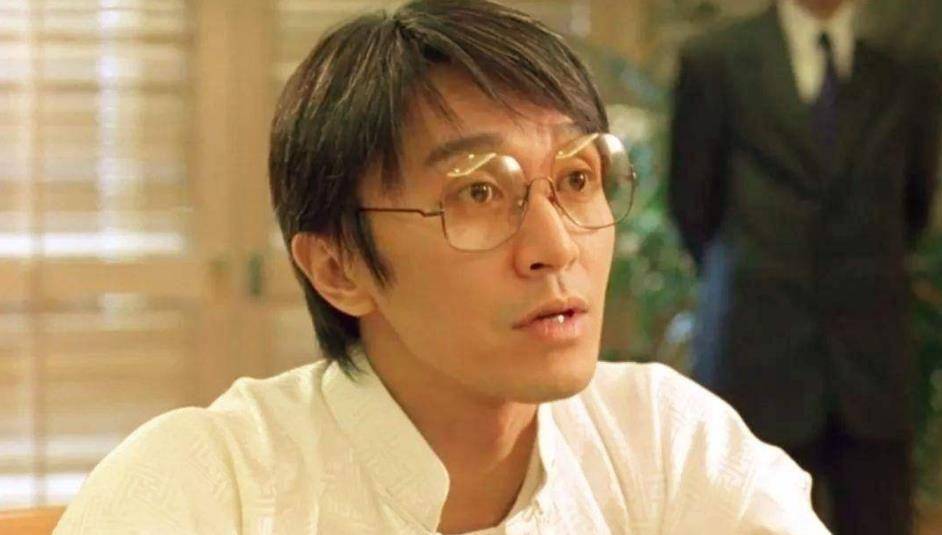 在拍摄《千王之王》时,导演王晶选择的是当时还没什么名气的张家辉做