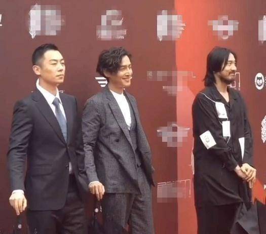 胡歌185朱亚文180,当两人同框后,看到身高差网友不淡定了