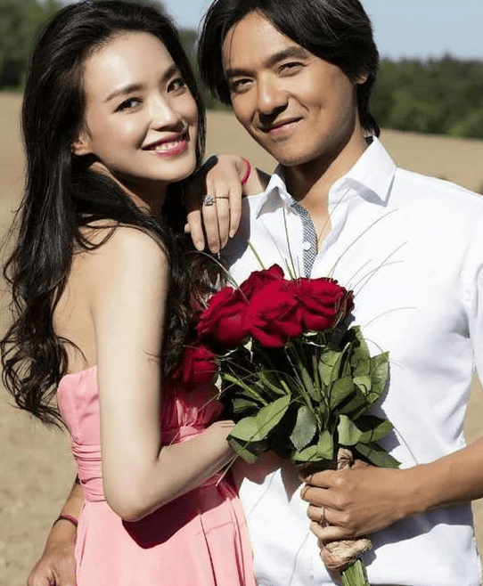 舒淇冯德伦纪念结婚八周年,现场太隆重,林心如到场赴约!