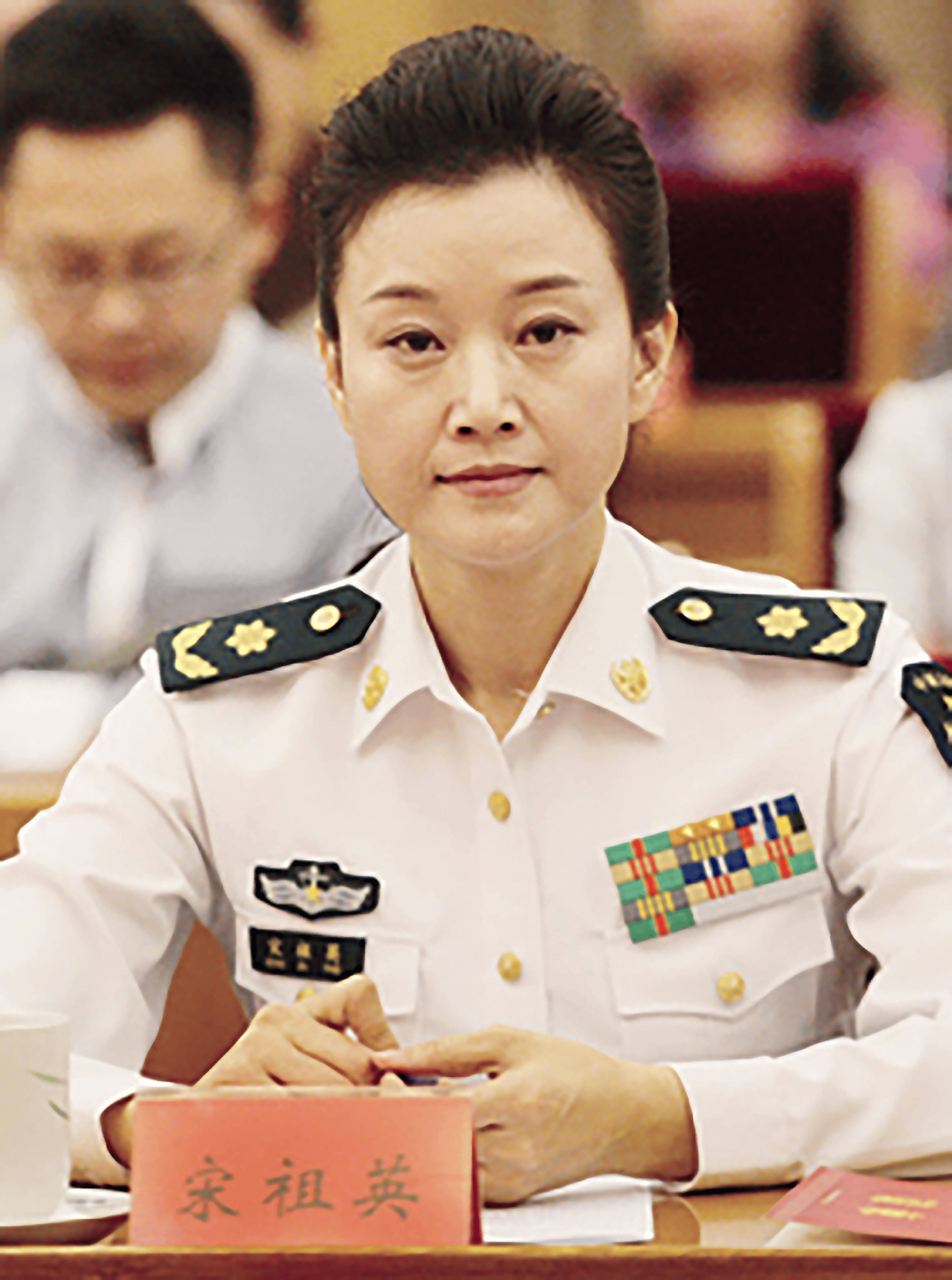 证明,"销声匿迹"的宋祖英,已经走上了另一条康庄大道_大姐_舞台_罗浩