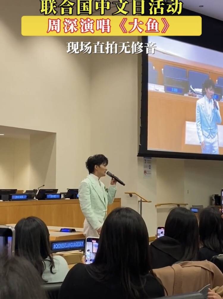 他毕业于乌克兰利沃夫国立立谢科音乐科学院美声专业,凭借出色的音乐