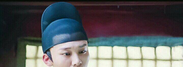 陆文普才华横溢,高中进士,他的才智不输给许文昌和顾逢恩,在父亲的