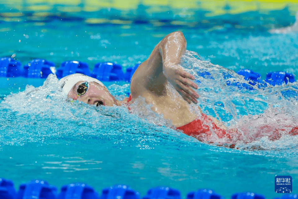 游泳冠军赛:唐钱婷破100蛙亚洲纪录,张雨霏200自半决赛垫底