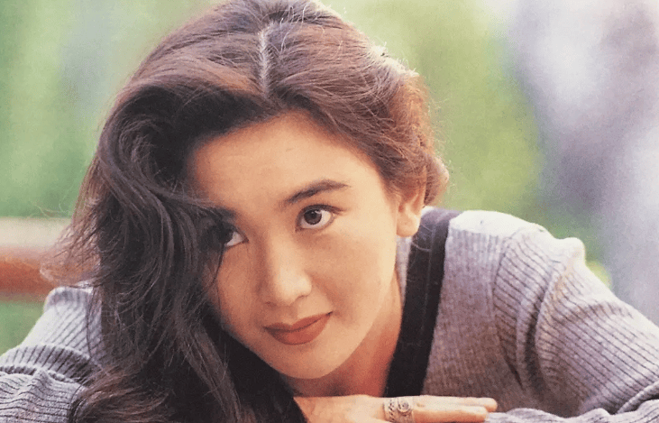 温碧霞,香港女演员,上个世纪八九十年代香港娱乐圈美女如云,论美貌