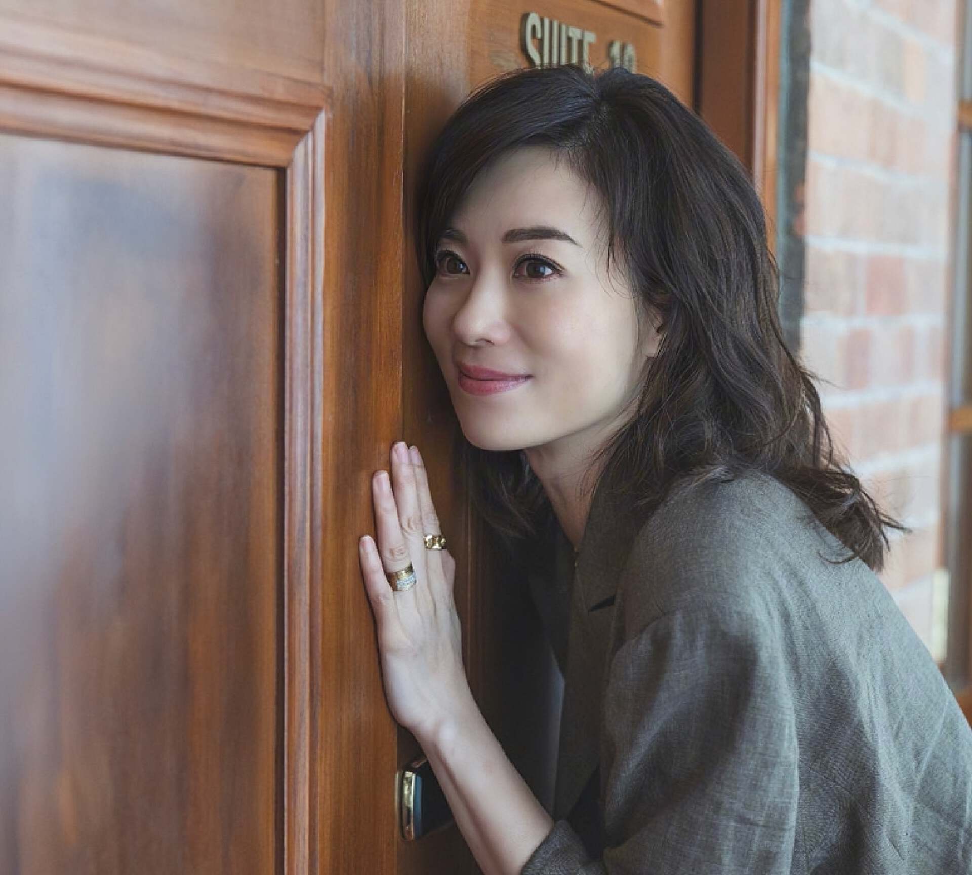 时隔10多年回巢tvb!港星张可颐被曝将为老东家拍新剧,担当大女主