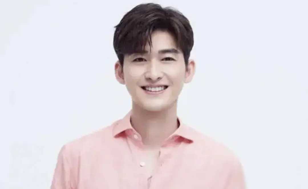 幸福满满,金童玉女携手共赴婚姻殿堂_张翰_徐璐_婚礼