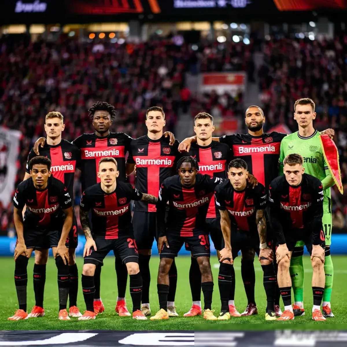 值得一提的是,勒沃库森队的成功并非偶然,而是来自于多方面的努力和