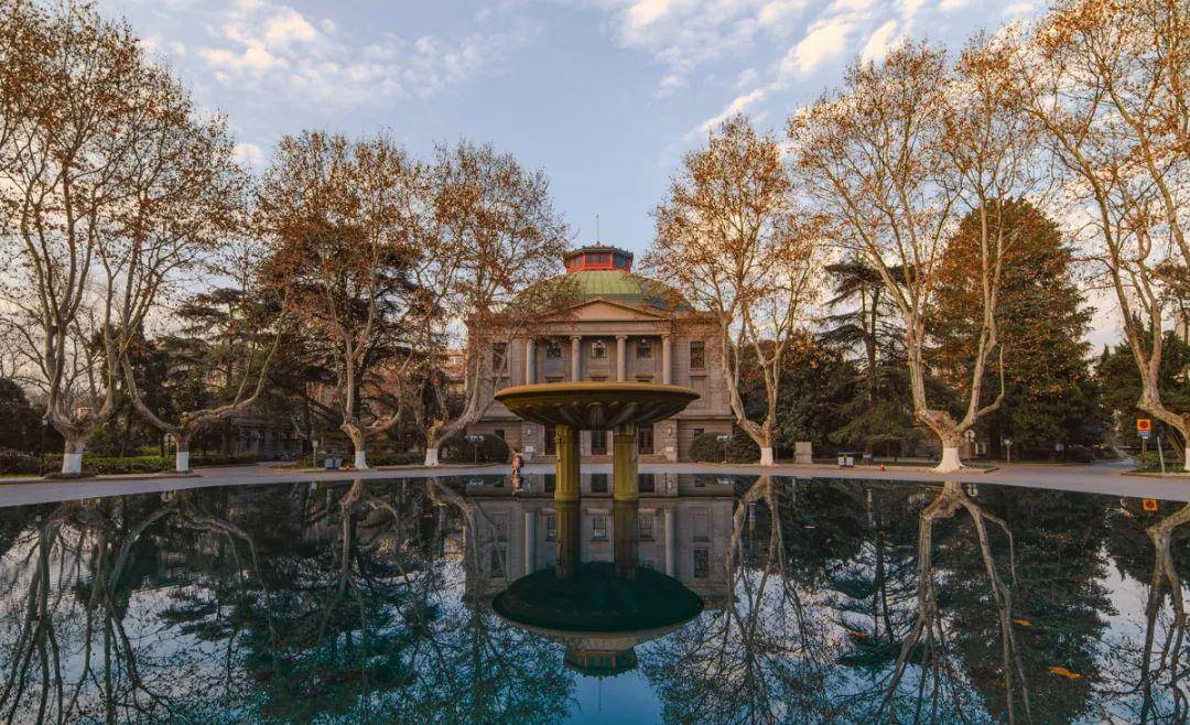 东南大学工科实力位居全国第三位,华中科技大学位居第五位