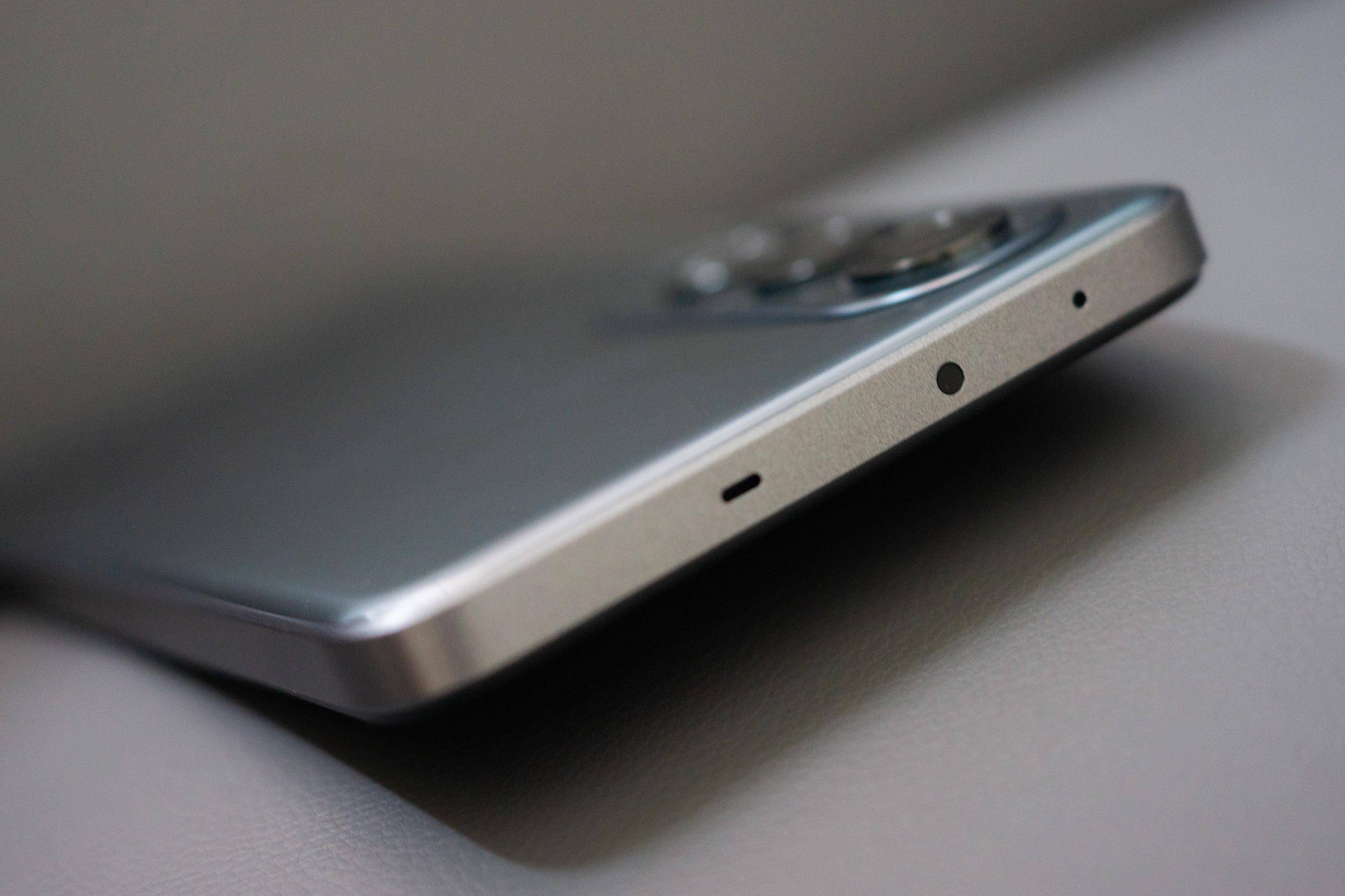 oppo k12图赏:轻薄抗摔的百瓦闪充长续航手机_部分_摄像头_手感