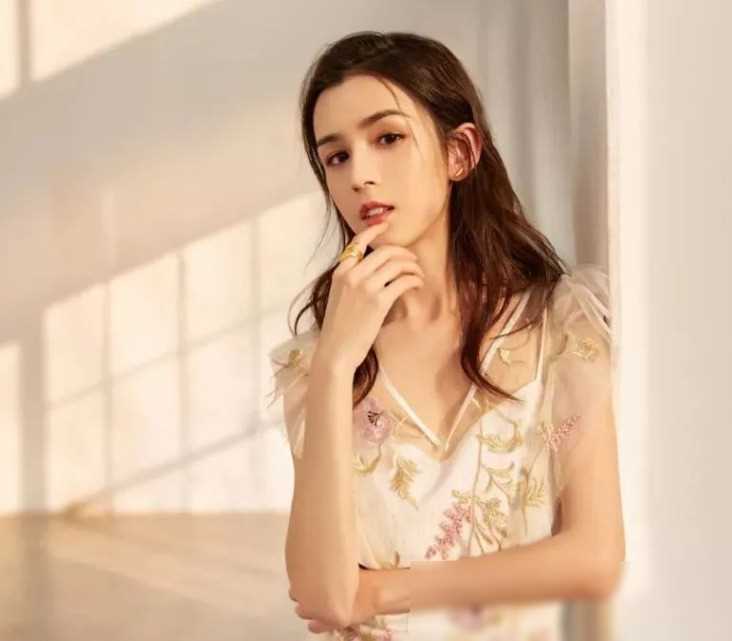 哈妮克孜:舞动娱乐圈,美名传颂四方