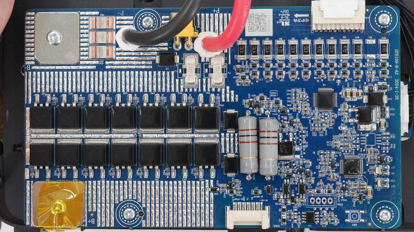 新一代电小二户外电源1000 pro 2拆解:全新安全快充