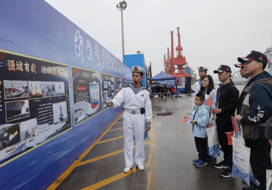 写在温州舰回访温州之际_护航_海军_精神