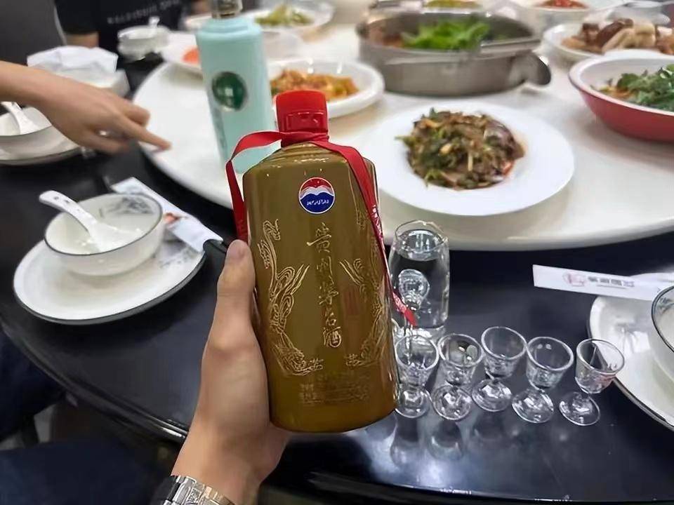 贵州茅台职工专用酒(季克良珍藏版),酒质究竟怎么样?