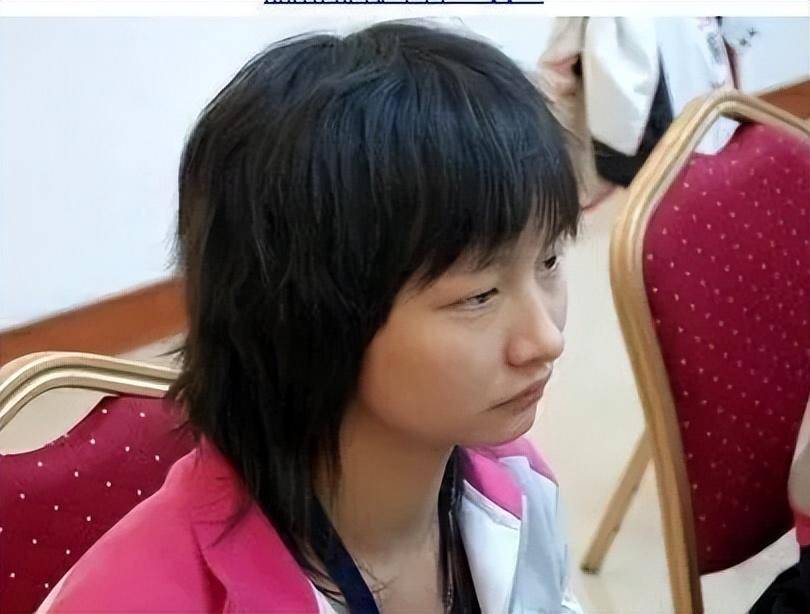 刚出道的时候,miss长这样.
