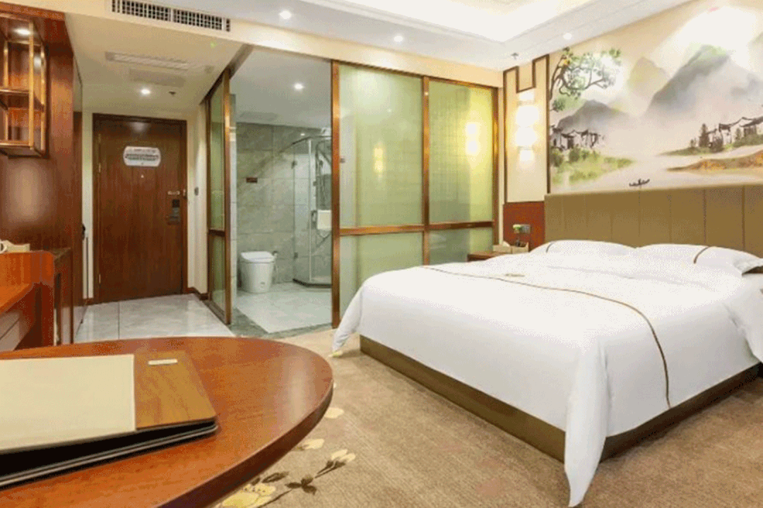 贵州安顺市区避暑,免费温泉,棋牌,游泳,水上乐园125元/人/天