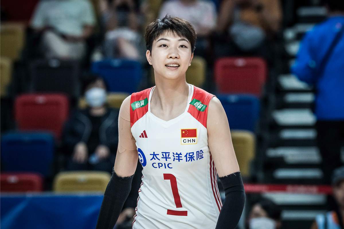 恭喜蔡斌,中国女排世联赛队长公布,不是朱婷,袁心玥实