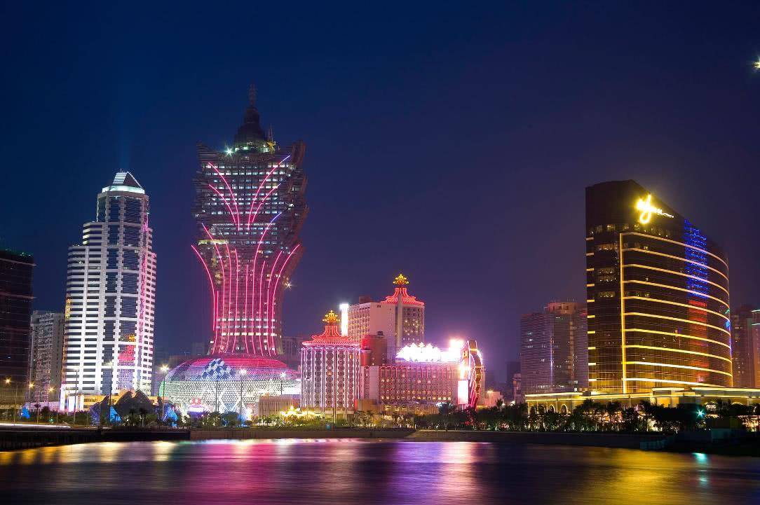 从咸宁市去香港澳门旅游要多少钱?人均1000!赶紧码住!