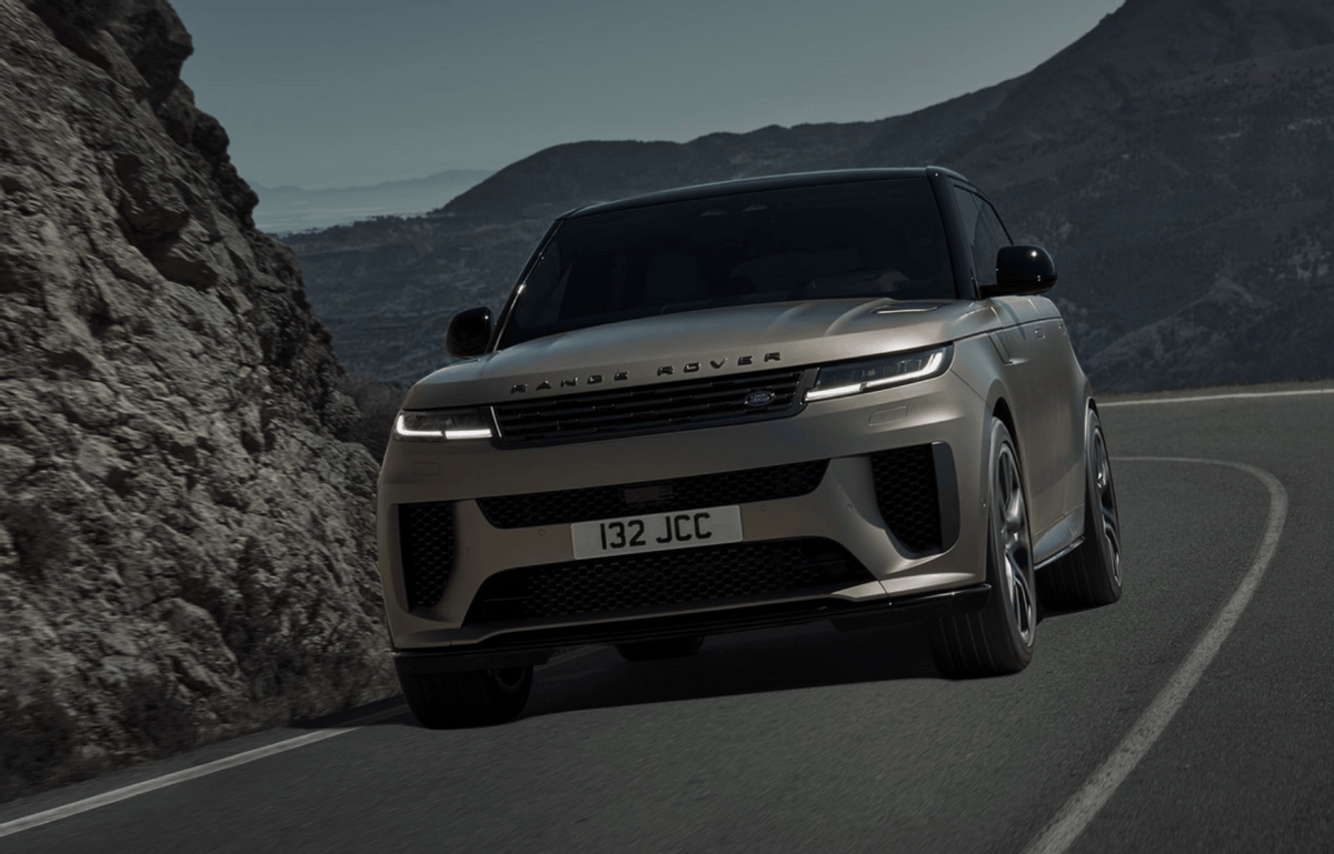 两百万级suv怎么选?全新揽胜运动 sv让多选成为单选