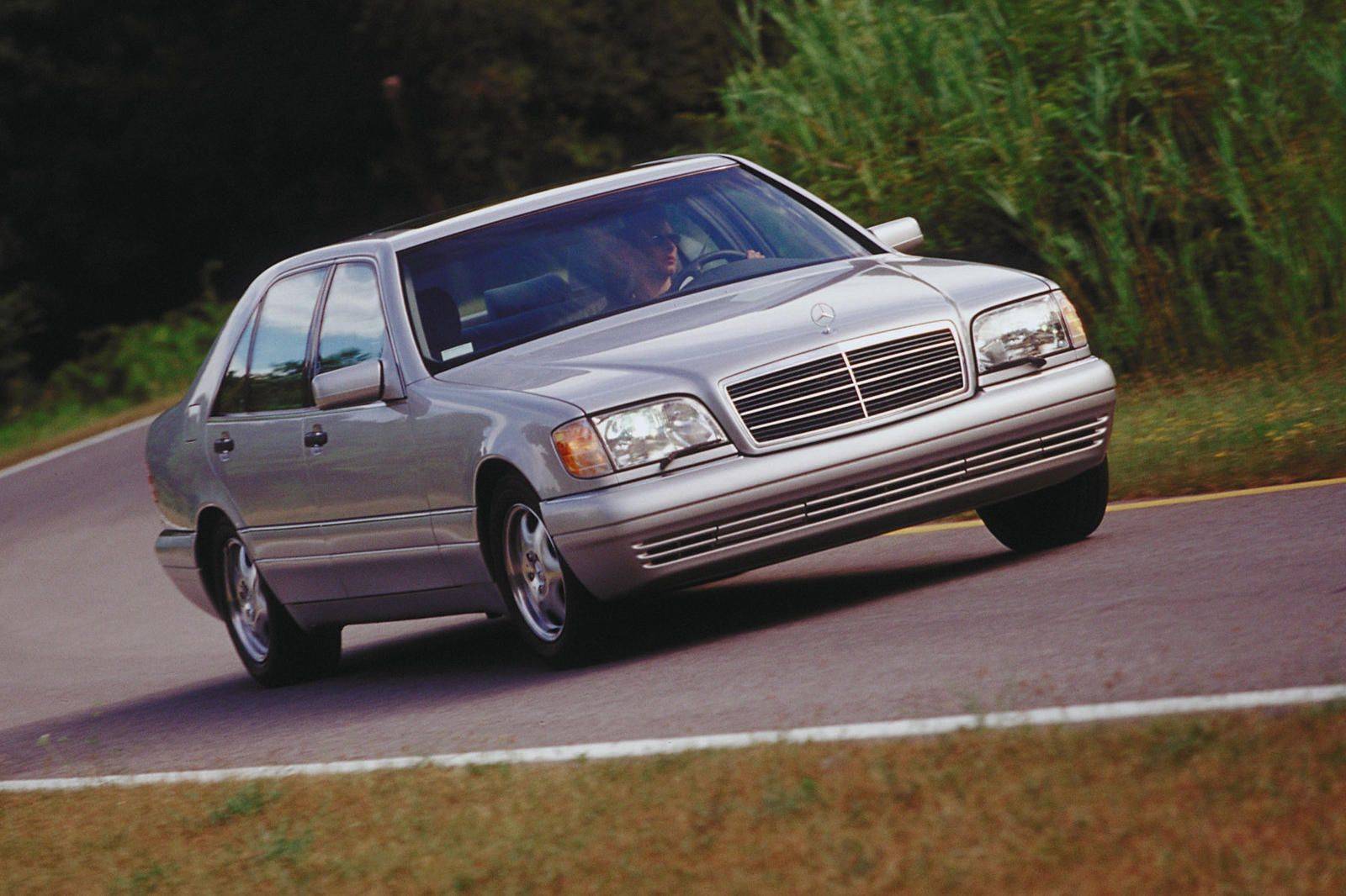揭秘奔驰s级轿车各代进化史,哪一代最具标志性