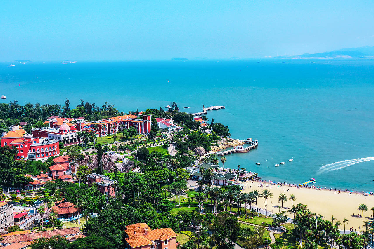 第六天:告别厦门下午:前往五缘湾湿地公园,近距离接触大自然,观看