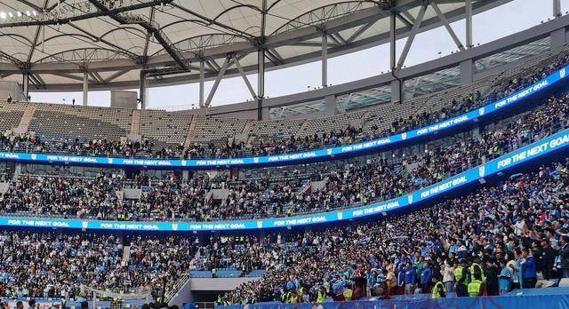 中甲新晋领头羊!大连英博成为冲超热门