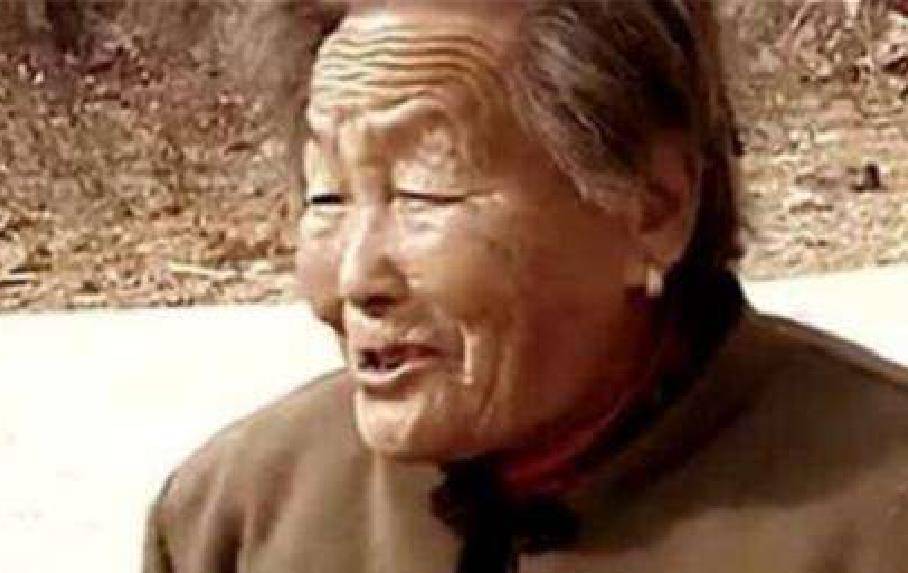 百岁母亲陈秀英:近亲结婚生3个"猴娃",为照顾他们50年没出村