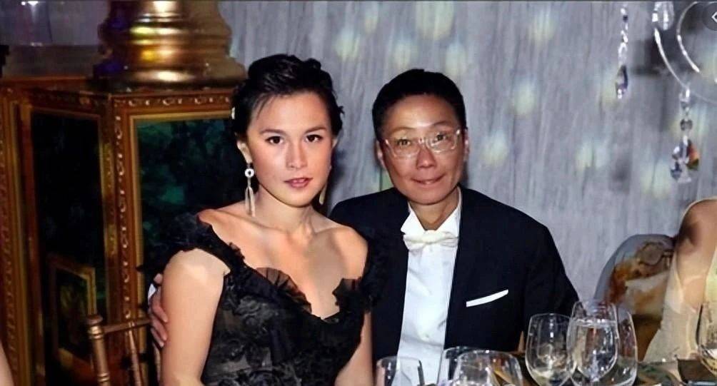 风流富豪赵世曾:1年换176个女友,88岁拼4胎,最大快乐就是女人!