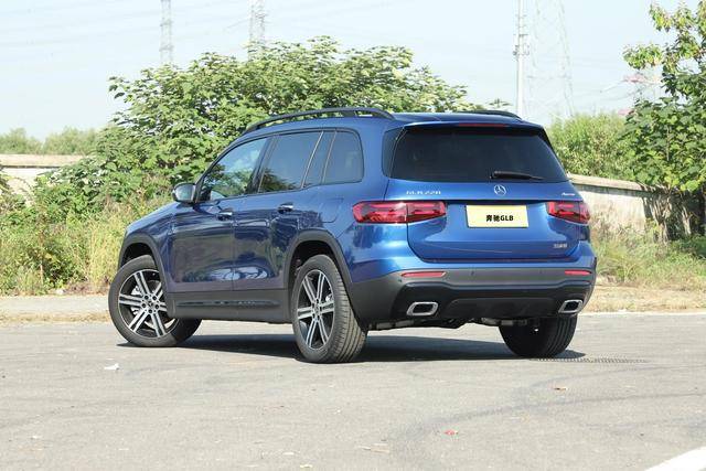 新款奔驰glb上市,配置微调/价格不变,售价31.19-36.79万元