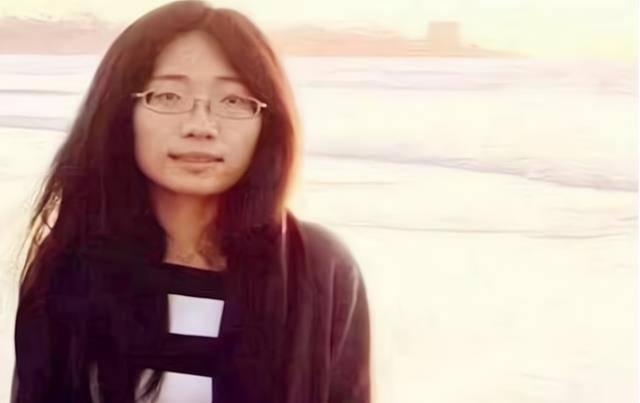 北大才女唐晓琳:留美深造7年未得博士学位,在金门大桥一跃而下