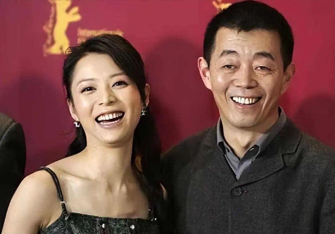 她被称为导演收割机,曾因"车震门"事件被雪藏,今44岁无人敢娶