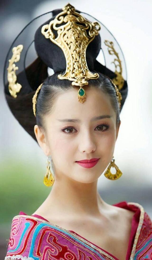 为什么绝美的赵飞燕不是四大美人?16年7月18日皇帝立赵飞燕为后
