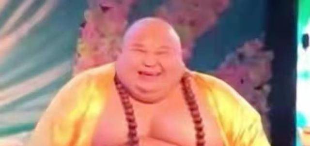 但手机原本是联络感情的工具,阿伟却逐渐发现了更多的用途.