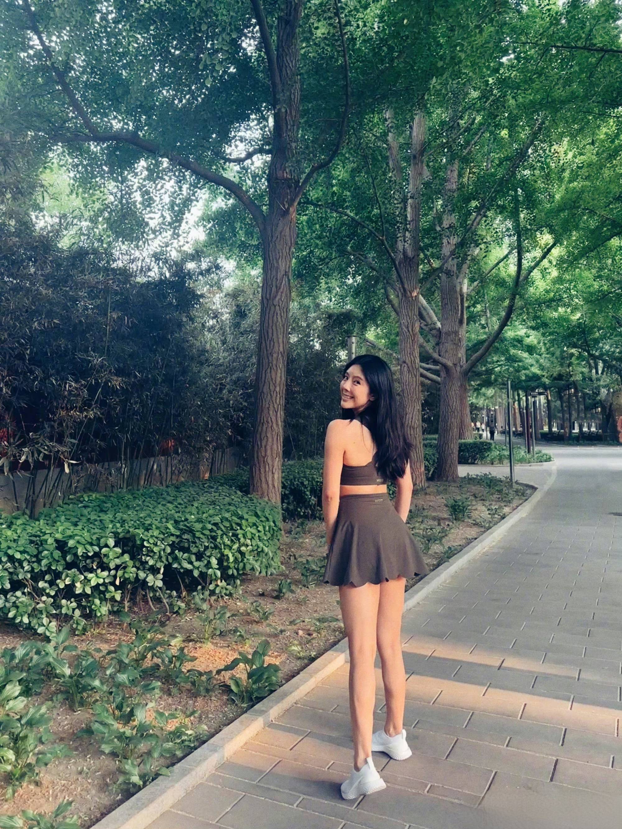 赵奕欢教你穿出时尚感,轻松成为瑜伽达人!轻松秒杀健身房!