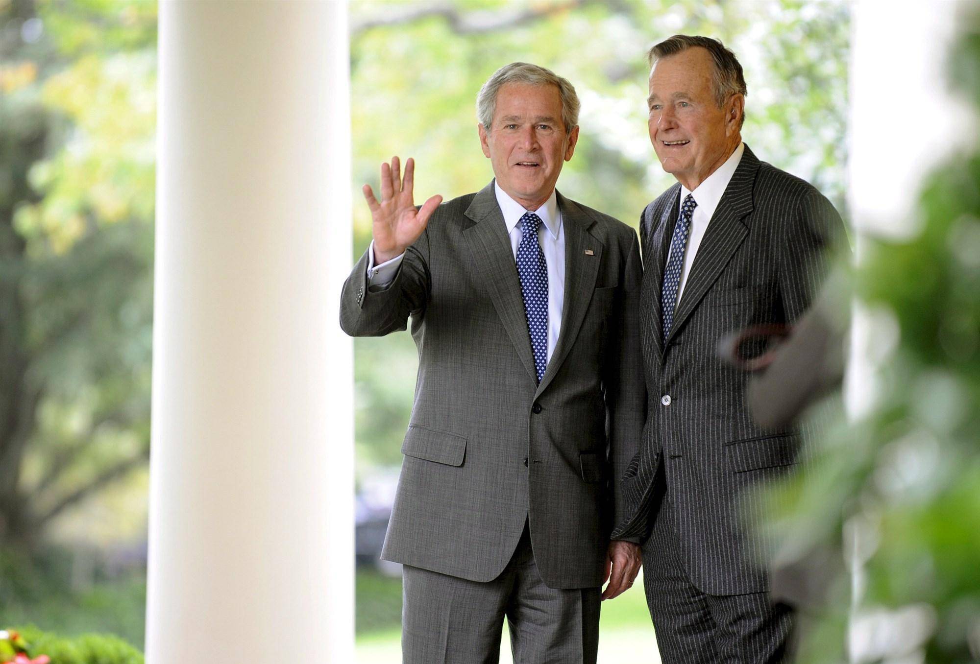 白宫_工作_布什