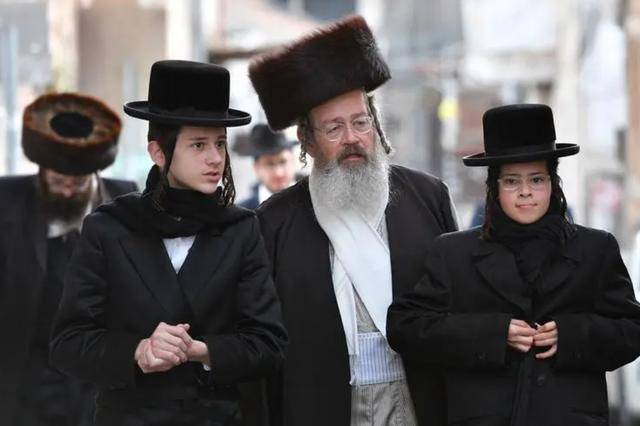 美国是如何崛起的,又为何能称霸世界_犹太人_爱因斯坦_迫害