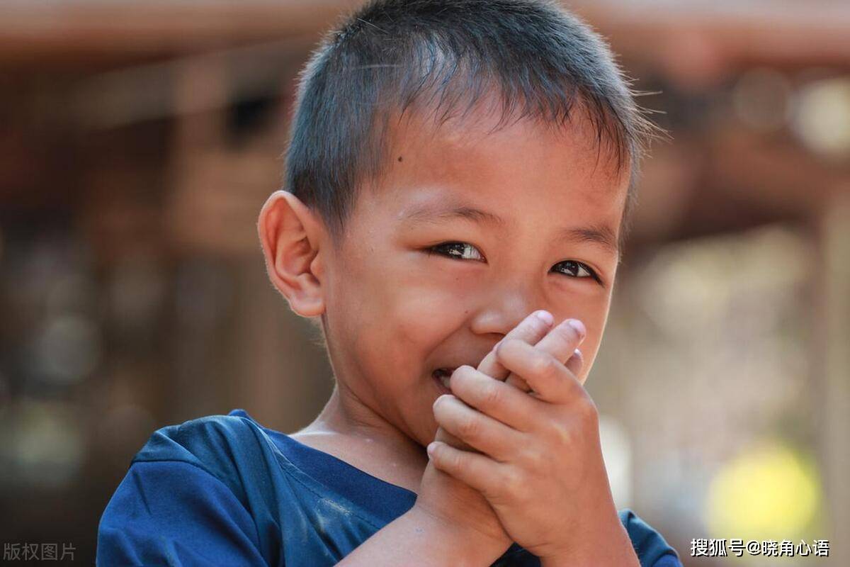 我妈与婶子30多年不来往,五一放假回老家,妈竟让婶子全家来吃饭