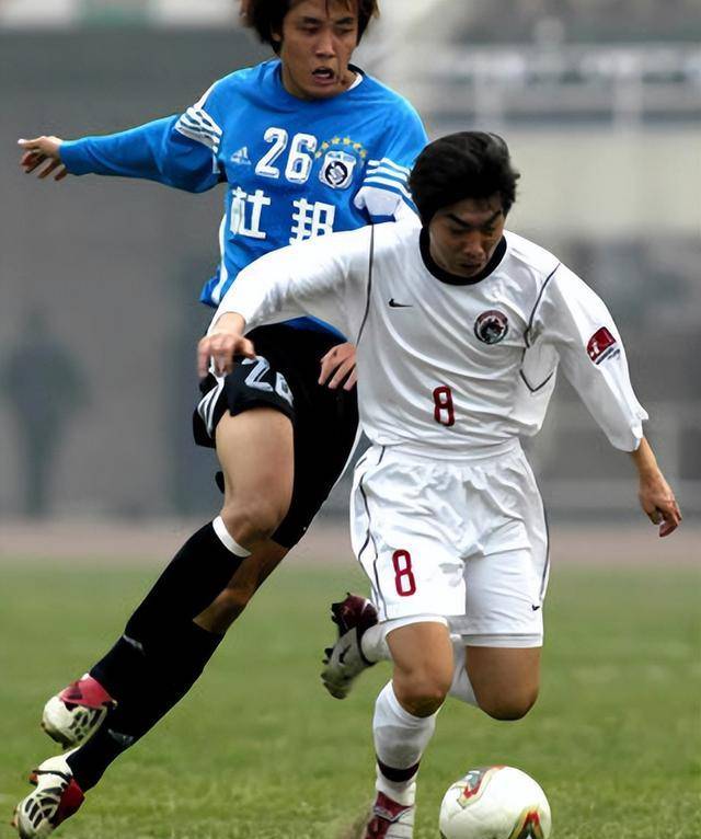 大连八冠王功臣张亚林:娶美女演员,28岁患淋巴癌,留下妻女离世