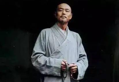 弘一法师李叔同出家之谜,他一生都在追寻真爱,最终发现"放下"才是终极