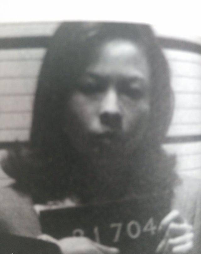 华裔蛇头皇后郑翠萍:帮3000人"圆"美国梦,死后160辆豪车送行