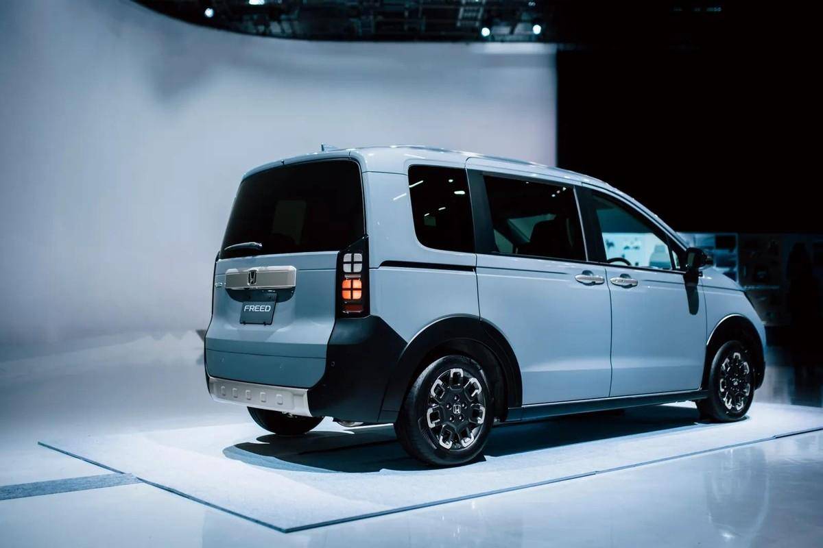 全新本田freed发布,可惜不来国内?