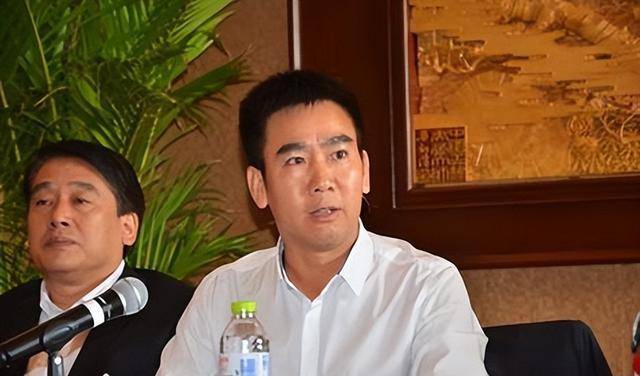 申通创始人25岁因车祸离世,妻子改嫁司机,套现146亿后成功离场_聂腾飞