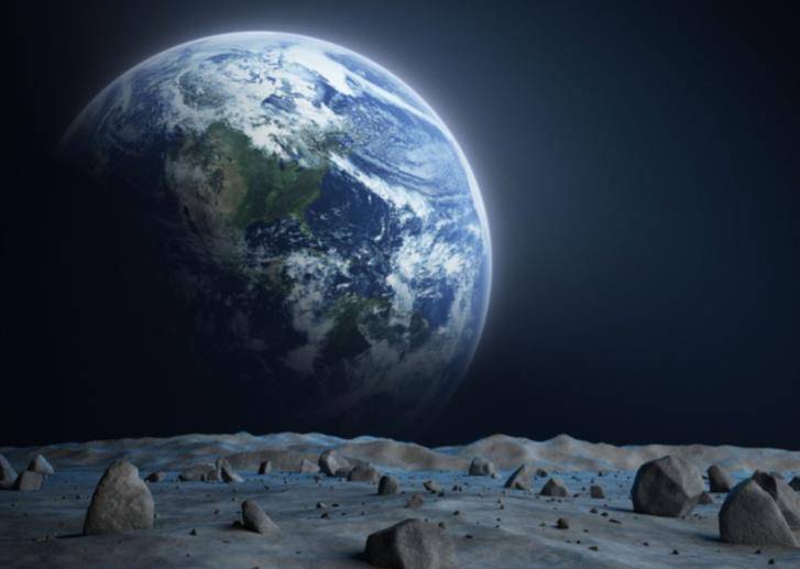 站在38万公里外的月球看地球,宇航员都会感到害怕,到底为什么?