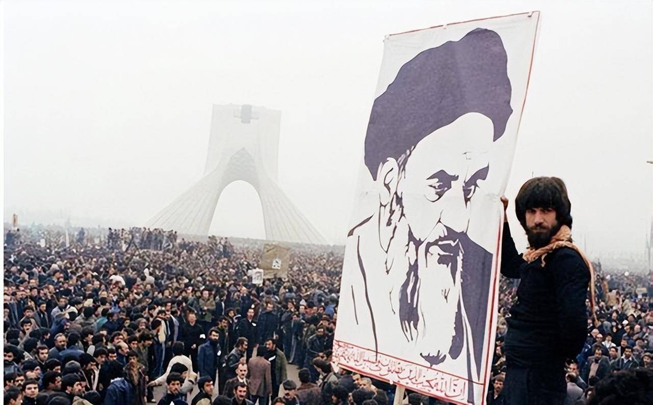 艾哈迈德内贾德,一位治国无能,被夸大的伊朗总统