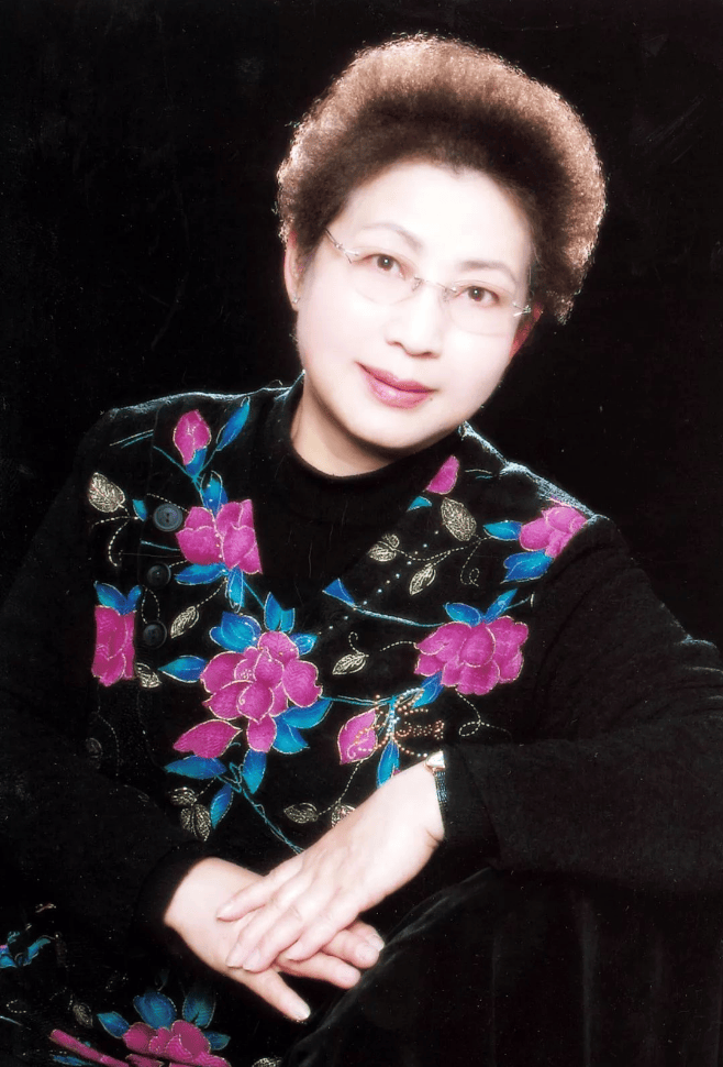 李炳淑:70年代红极一时,丈夫离世20年,她现在的生活状况如何?