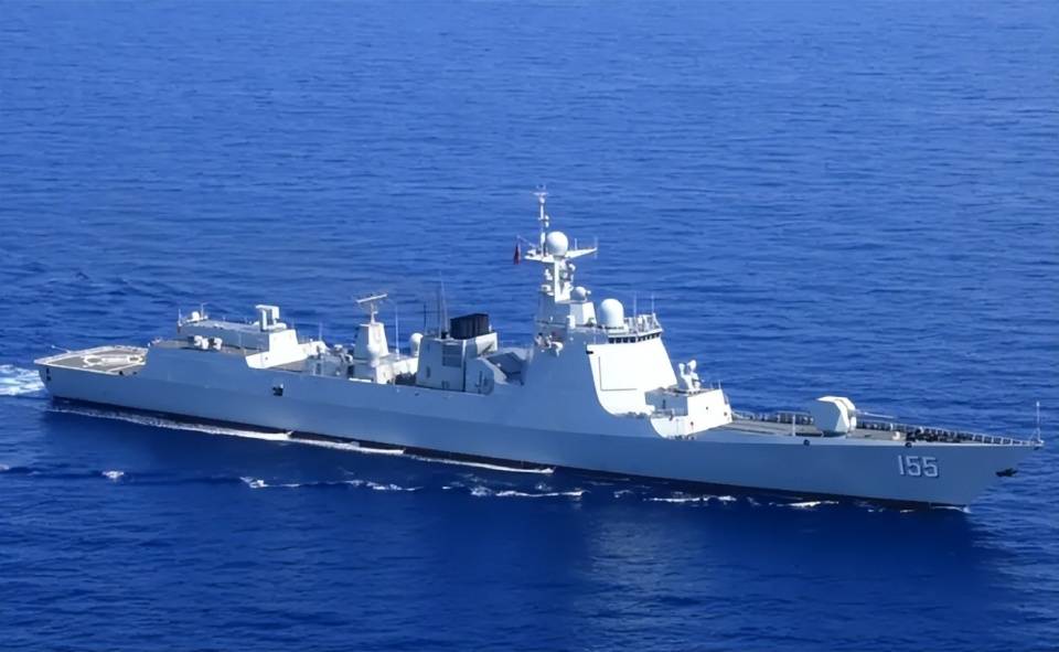 中国海军两艘052d,满世界溜达,常年不回家到底在忙什么