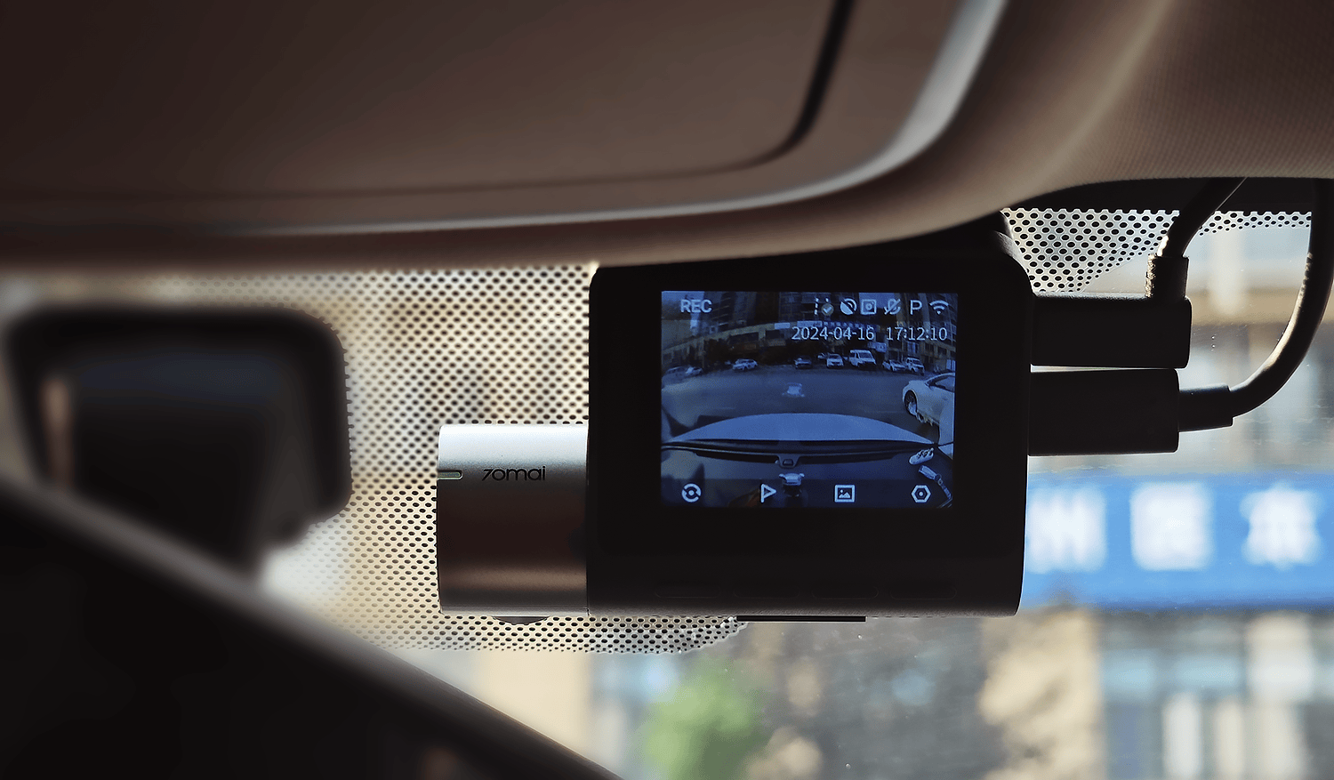 真暗夜之眼,3K高清画质+前后双录,70迈智能行车记录仪A510评测