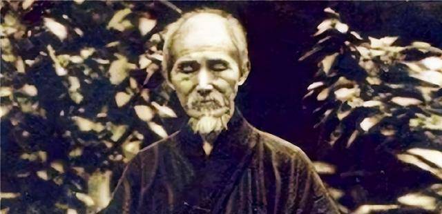 虚云大师:被称第一高僧,120岁临终留下一"戒"字,无人参透_寺庙_生活